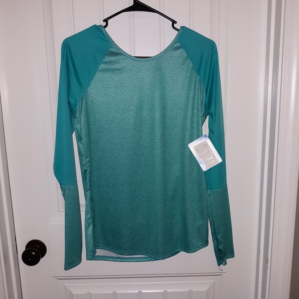 Columbia long sleeve shirt